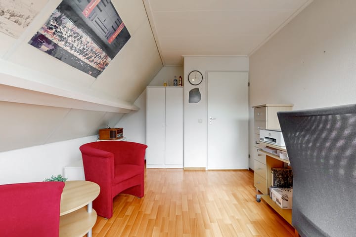 Twee-onder-één-kap te koop: Winterkade 27, Leiderdorp