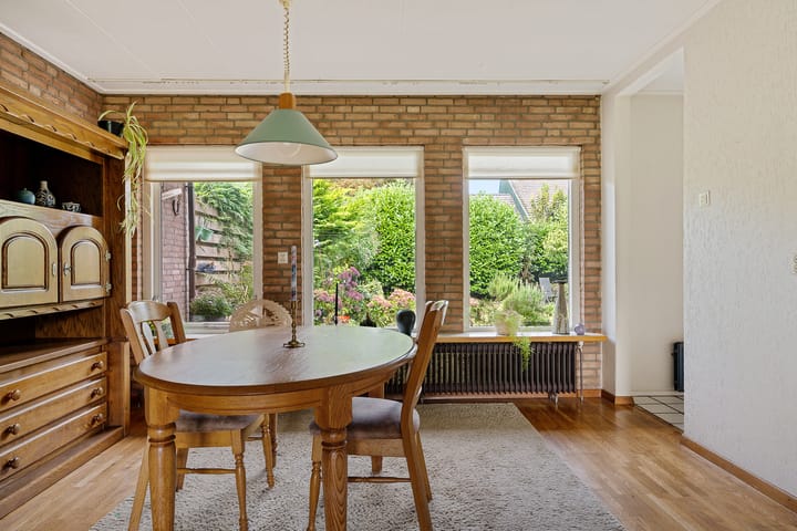 Tussenwoning te koop: Bergsteinlaan 114, Tuk