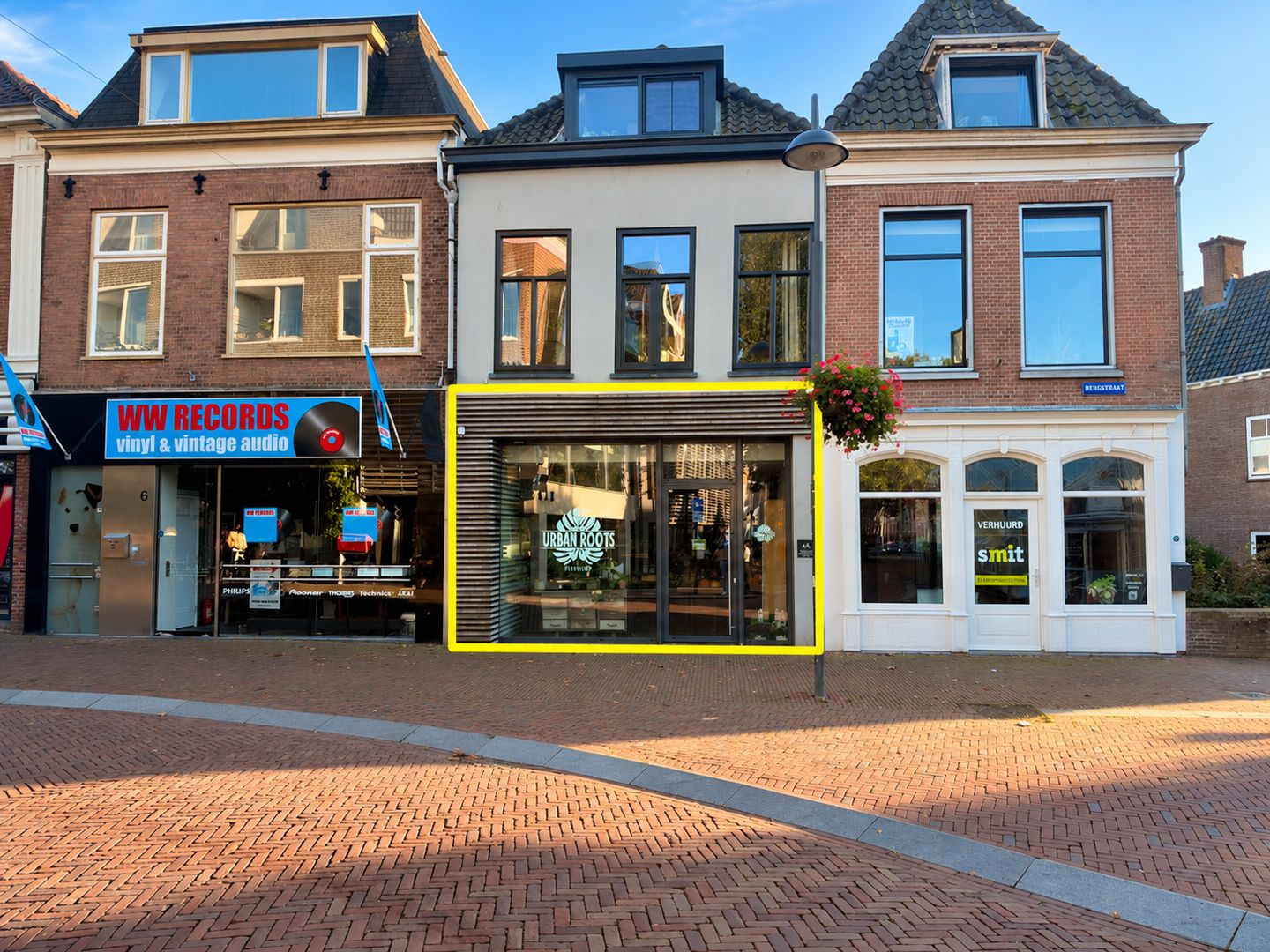 View photo 1 of Bergstraat 4