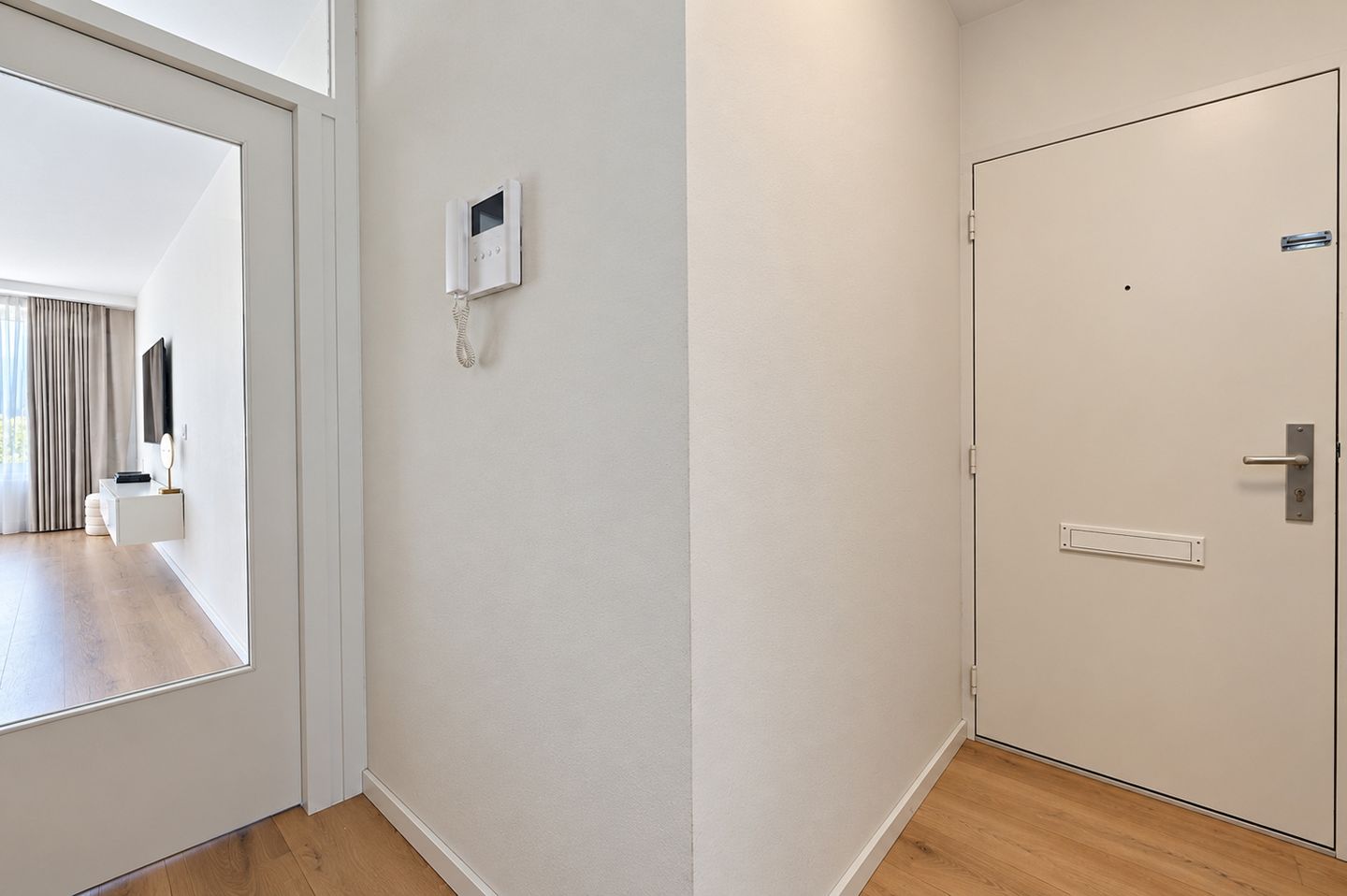 Photo 10 of Dunantstraat 1235