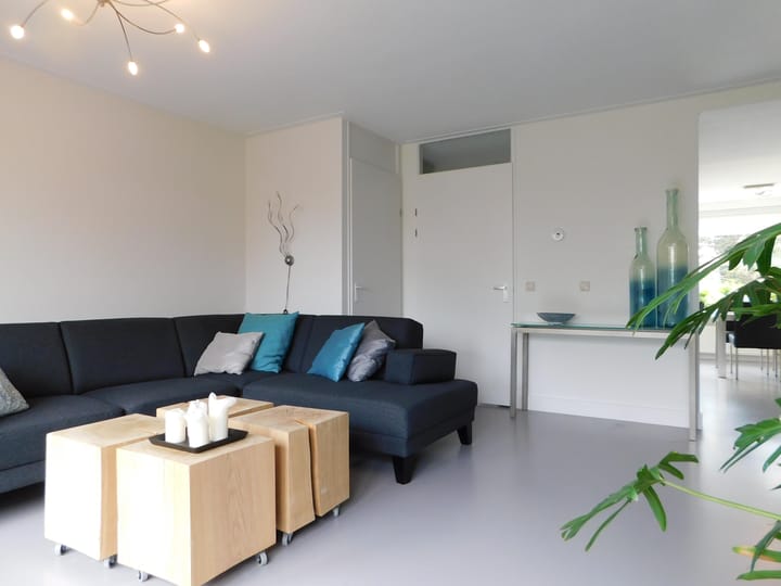 Tussenwoning te huur: Paganiniplantsoen 62, Nieuw-Vennep