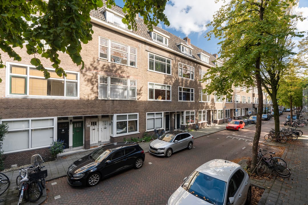 Photo 31 of Heemskerkstraat 44-B01