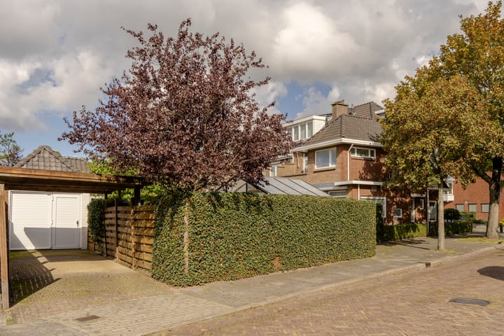 Foto 2 van Adriaan Pauwstraat 3