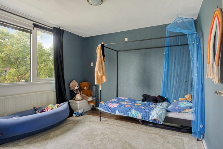 Tussenwoning te koop: Parallelweg 42, Giessen