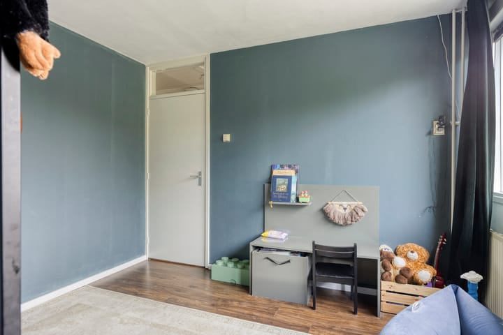 Tussenwoning te koop: Parallelweg 42, Giessen