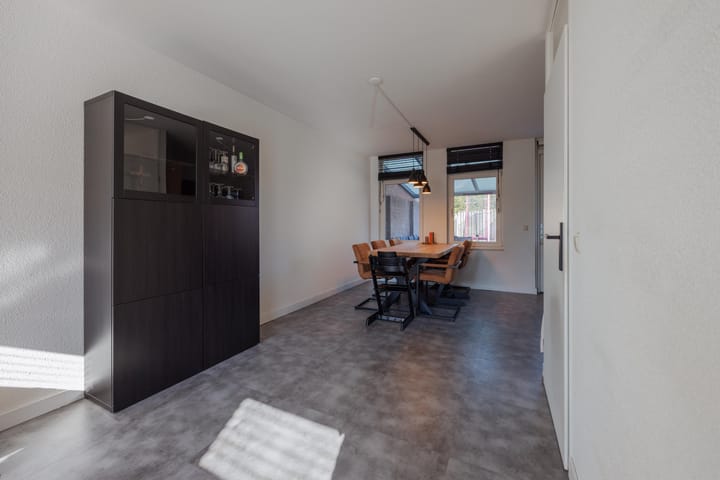 Twee-onder-één-kap te koop: Molenhoek 9, Wanssum