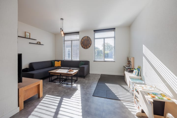 Twee-onder-één-kap te koop: Molenhoek 9, Wanssum