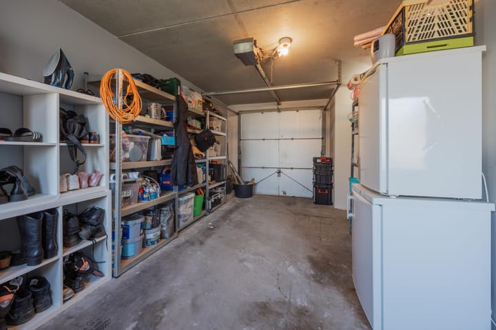Twee-onder-één-kap te koop: Molenhoek 9, Wanssum