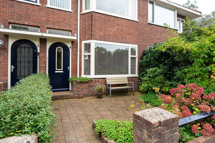Tussenwoning te koop: Johan de Walestraat 4, Leeuwarden