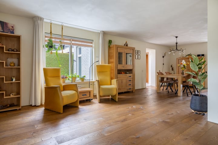 Vrijstaande woning te koop: Staniastate 1A, Leeuwarden