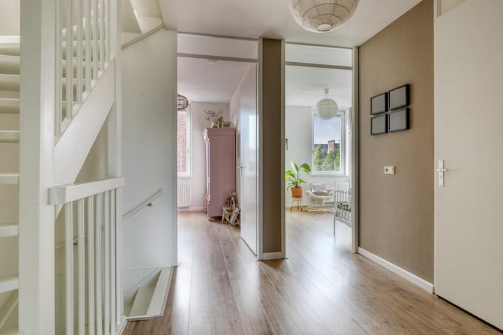 Hoekwoning te koop: Hanzelaan 64, Kampen