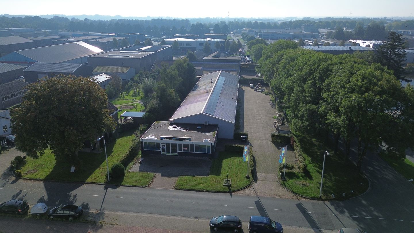 Bekijk foto 1 van Industrieweg 18