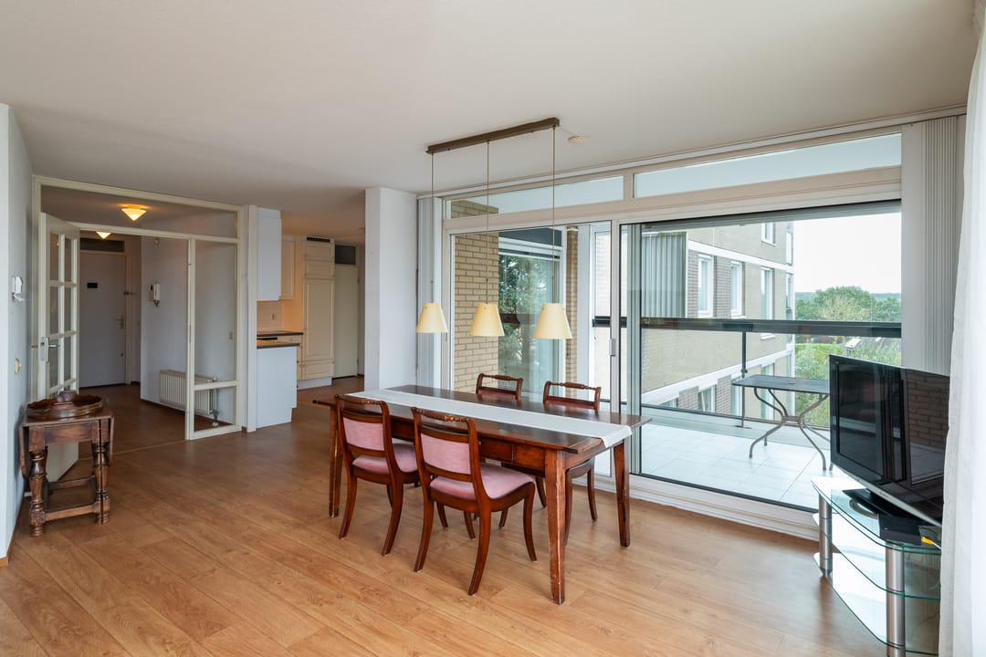 Photo 8 of Van Leeuwenhoekstraat 146