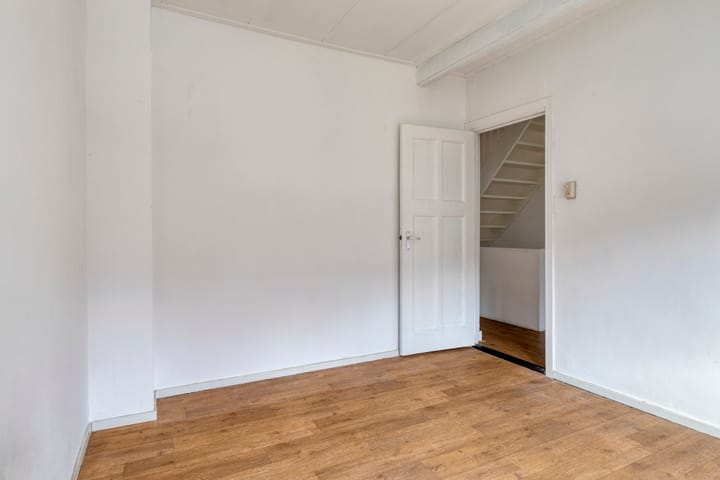 Tussenwoning te koop: Billitonstraat 25, Delft