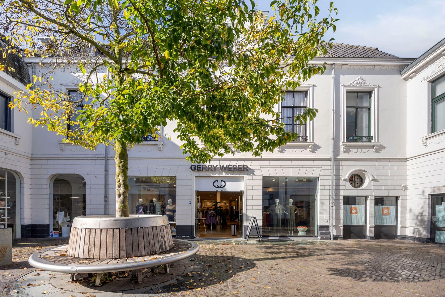 Bekijk foto 1 van Grotestraat 20