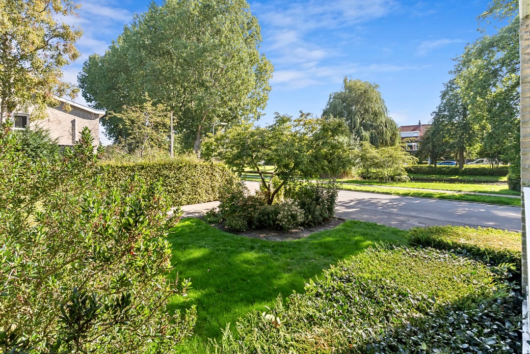 Photo 22 of Jan Ligthartstraat 2