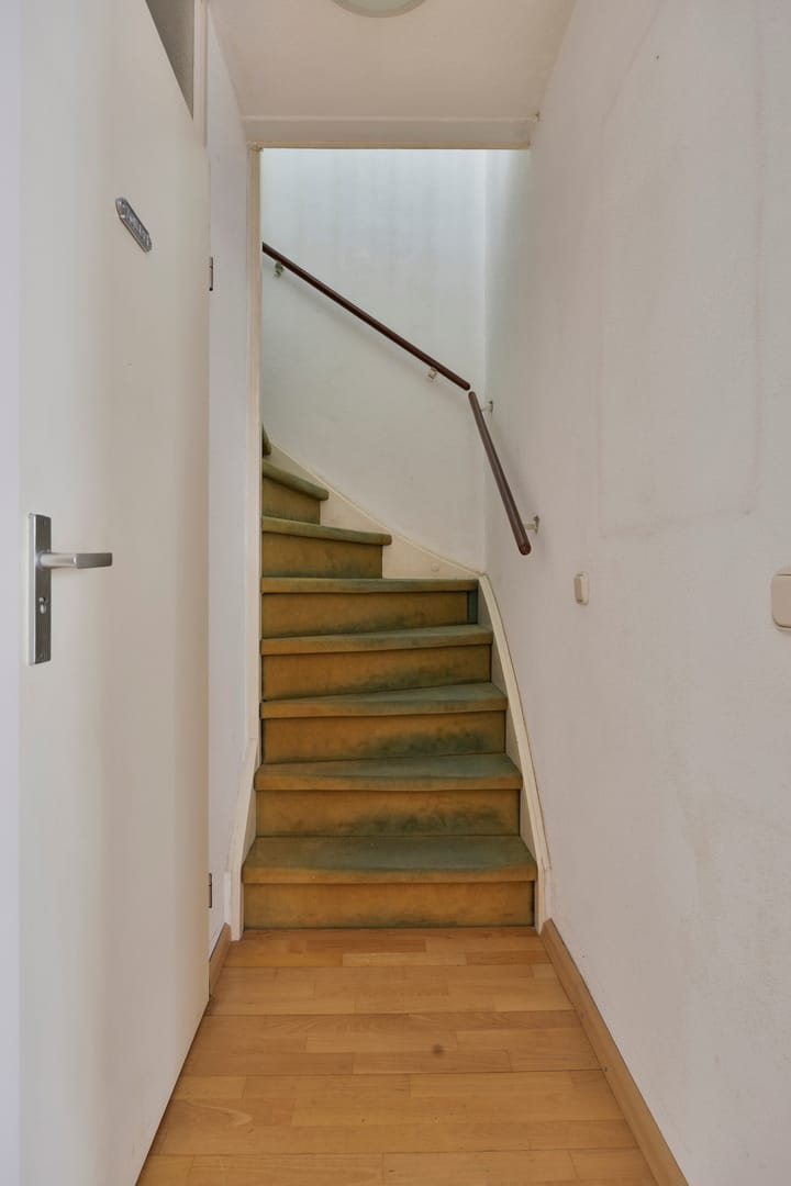 Twee-onder-één-kap te koop: Leidschendamstraat 55, Tilburg