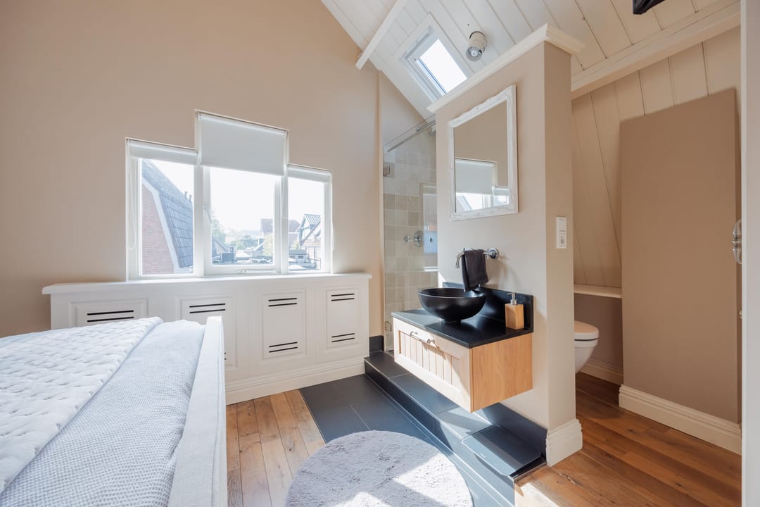 Photo 32 of Julianalaan 1