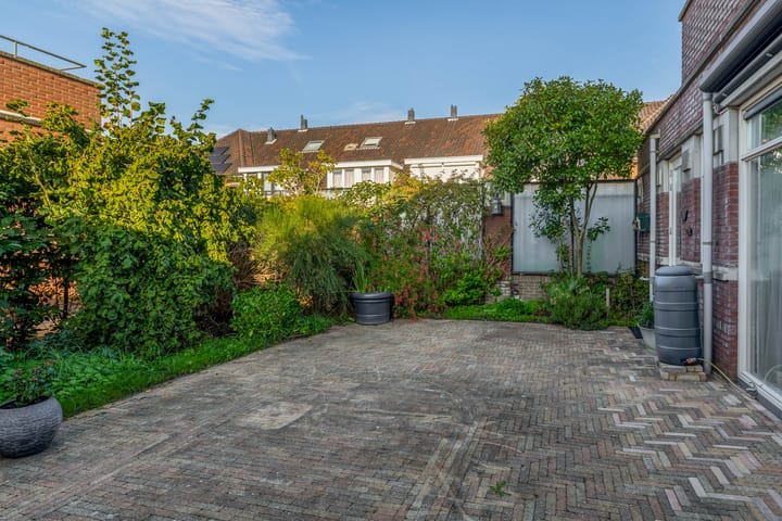 Twee-onder-één-kap te koop: Hofweg 20, Nootdorp