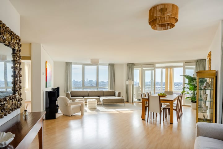 Appartement te koop: Harstenhoekweg 158, 'S-Gravenhage