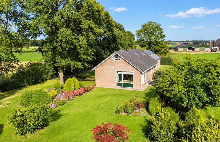 Vrijstaande woning te koop: Mandewyk 25, Bakkeveen