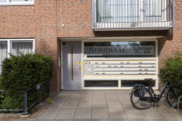 Photo 3 of Tolstraat 130