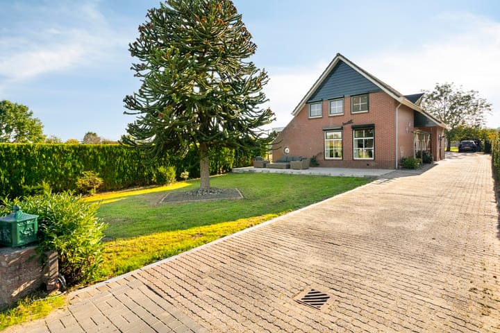 Vrijstaande woning te koop: Den Aam 9, Lengel