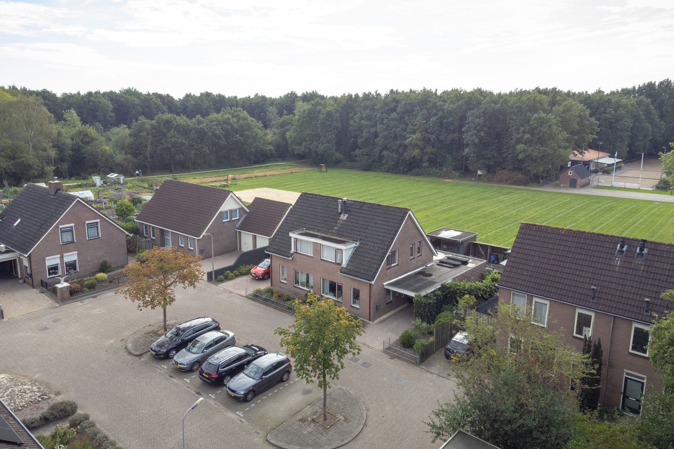 Photo 48 of van Marleweg 14