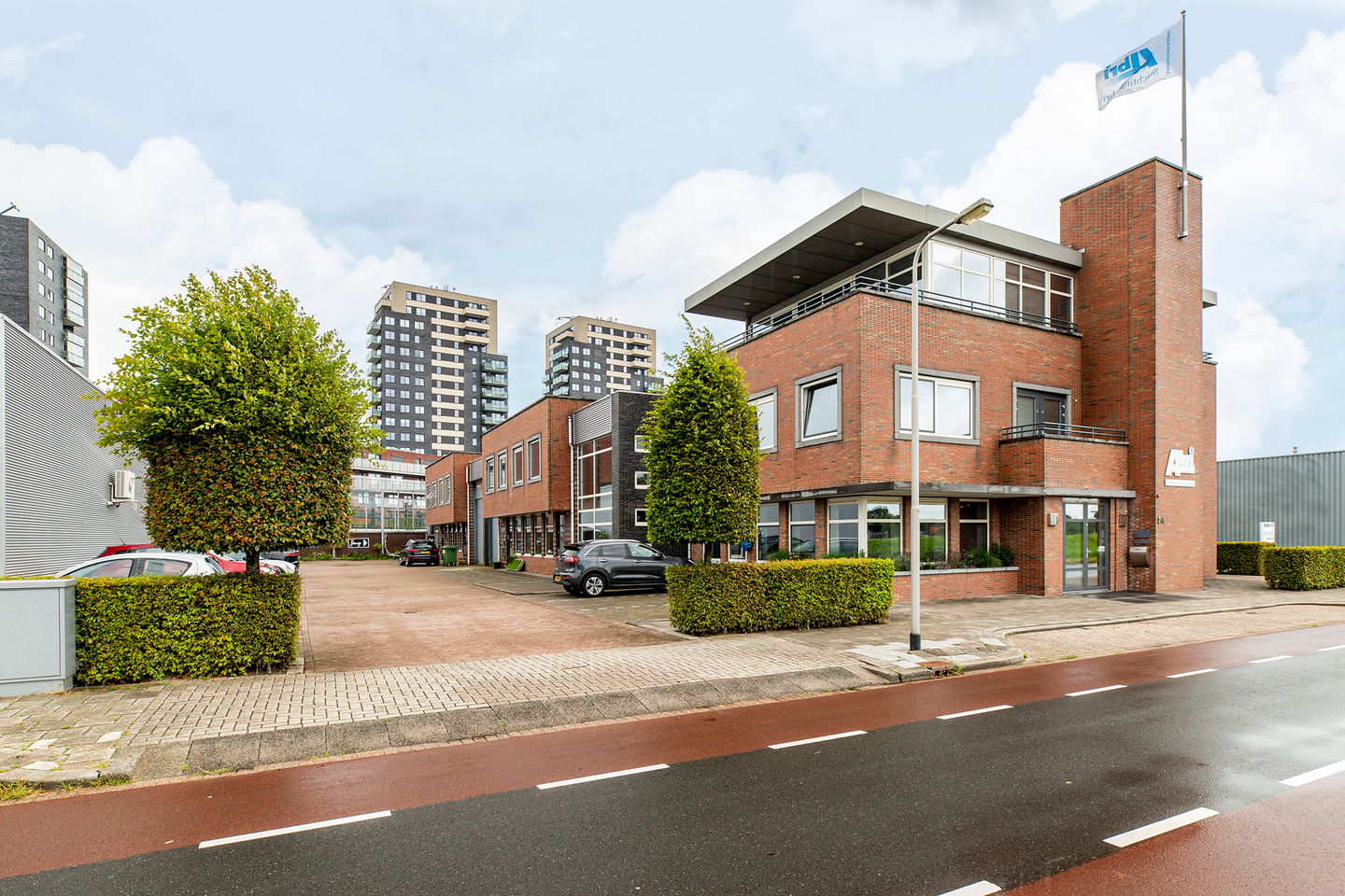 View photo 1 of Ringdijk 398-a