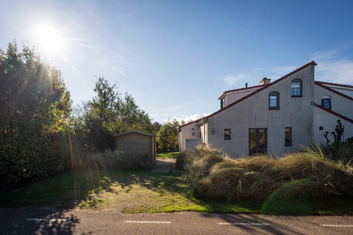 Twee-onder-één-kap te koop: Roggeslootweg 701, De Cocksdorp