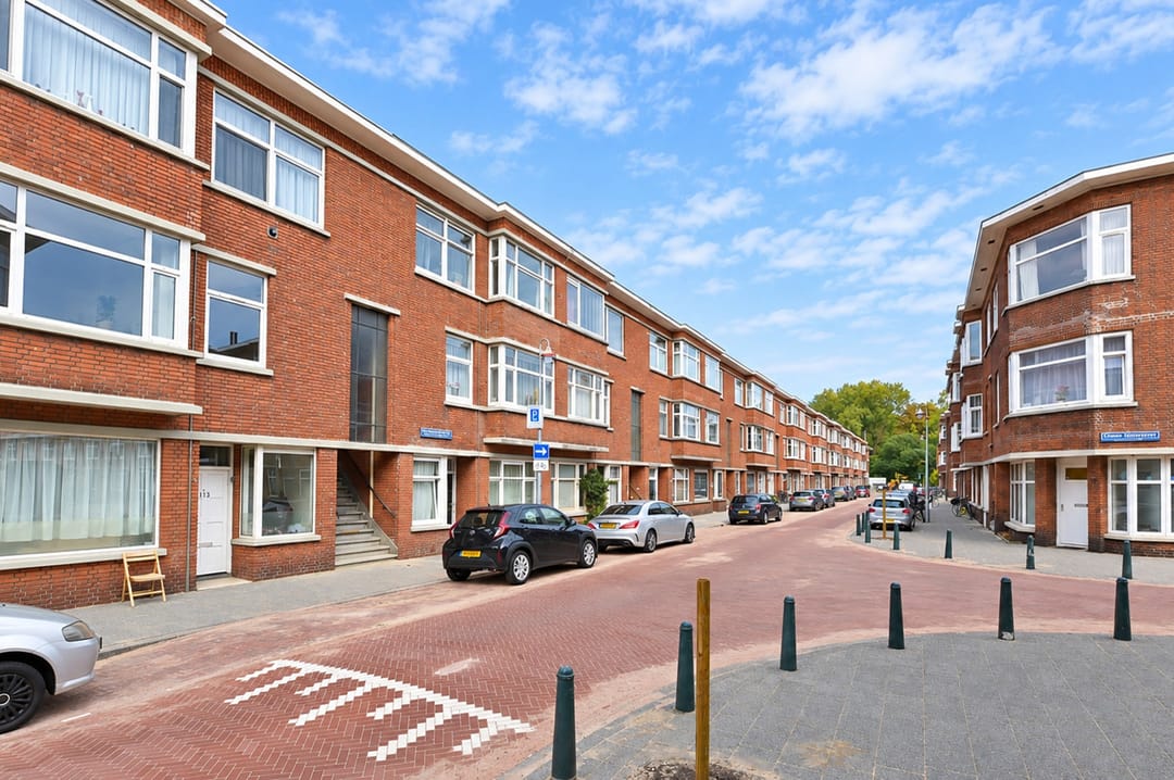 Photo 13 of Dautzenbergstraat 111