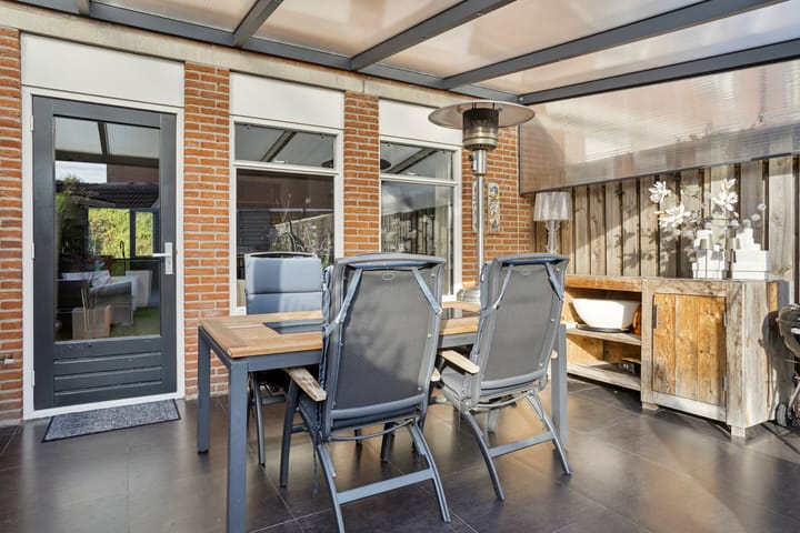 Tussenwoning te koop: look 35, Oldenzaal