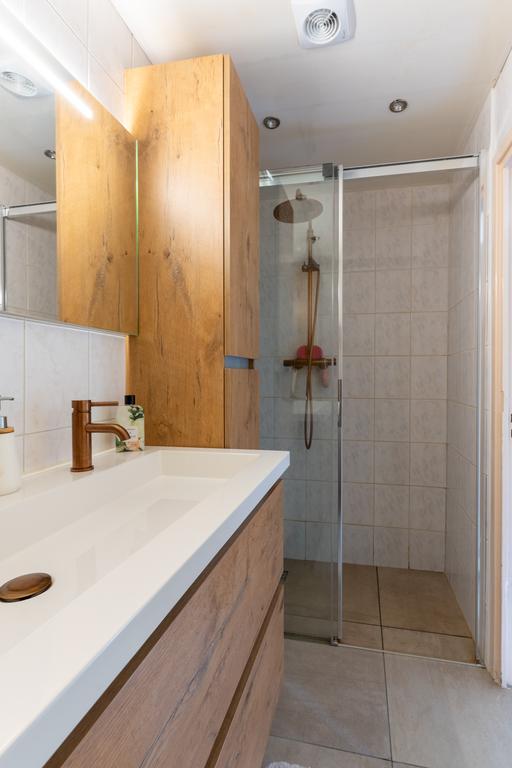 Appartement te huur: Berlagelaan 215, Hilversum