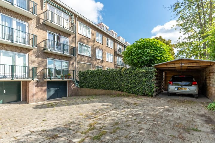 Appartement te huur: Berlagelaan 215, Hilversum