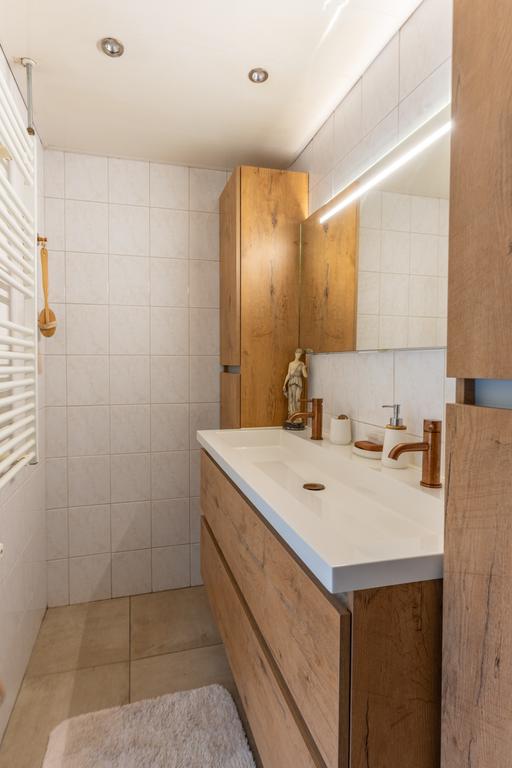 Appartement te huur: Berlagelaan 215, Hilversum