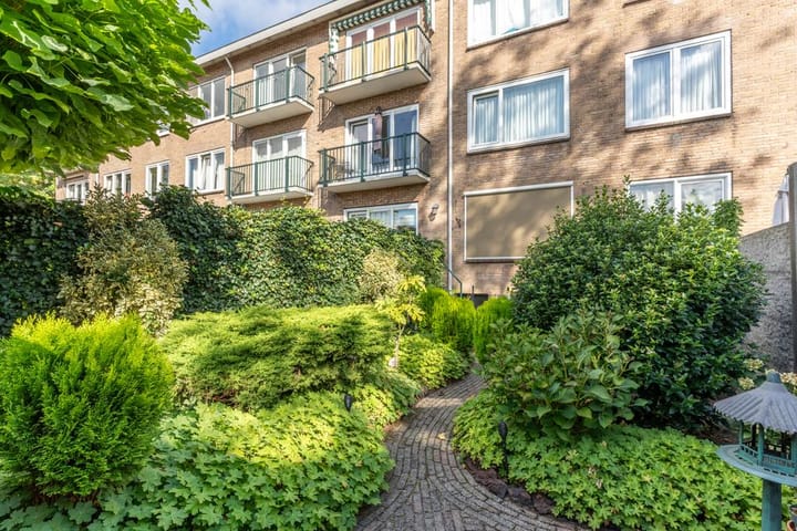 Appartement te huur: Berlagelaan 215, Hilversum