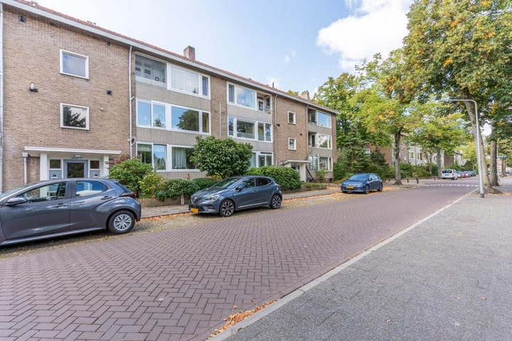 Appartement te huur: Berlagelaan 215, Hilversum