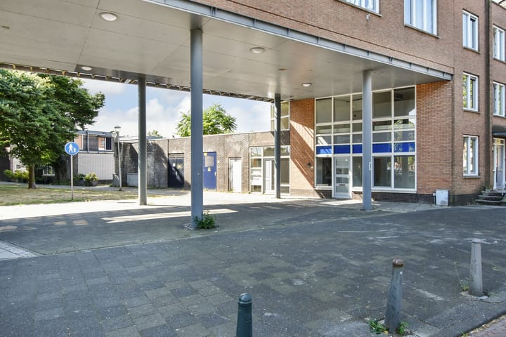 Studio te koop: Eksterhof 47, 'S-Gravenhage