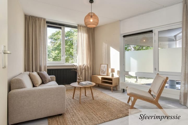 Studio te koop: Eksterhof 47, 'S-Gravenhage