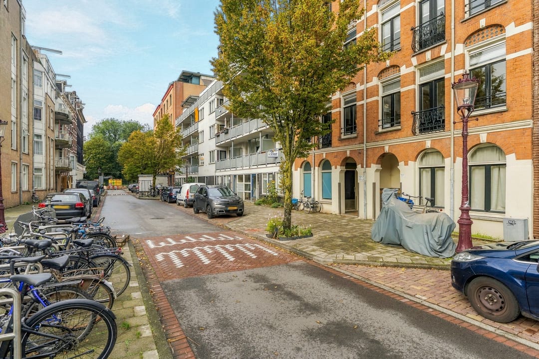 Photo 17 of Tweede van Swindenstraat 17-D