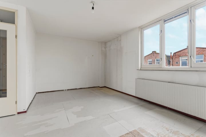 Studio te koop: Tweede van Swindenstraat 17D, Amsterdam