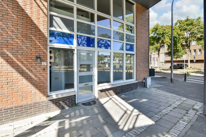 Studio te koop: Eksterhof 47, 'S-Gravenhage