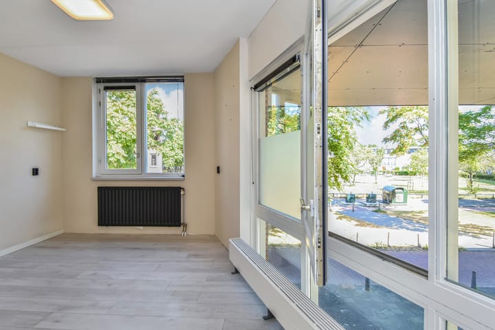 Studio te koop: Eksterhof 47, 'S-Gravenhage