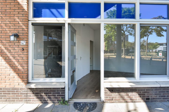 Studio te koop: Eksterhof 47, 'S-Gravenhage