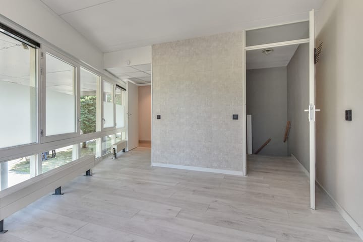 Studio te koop: Eksterhof 47, 'S-Gravenhage