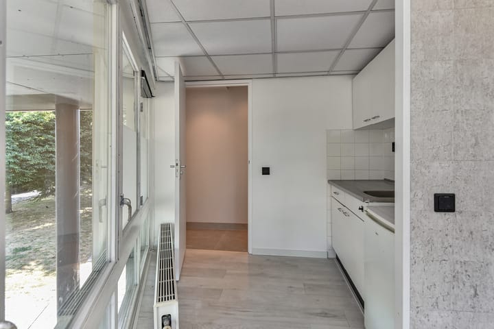 Studio te koop: Eksterhof 47, 'S-Gravenhage