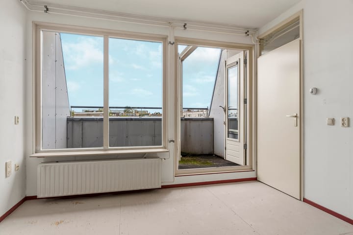Studio te koop: Tweede van Swindenstraat 17D, Amsterdam