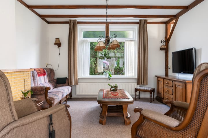 Vrijstaande woning te koop: Henriëtte van Eyklaan 39, Apeldoorn