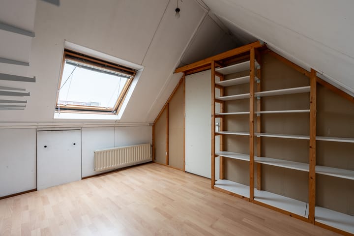 Tussenwoning te koop: Marie Struijslaan 4, Odijk