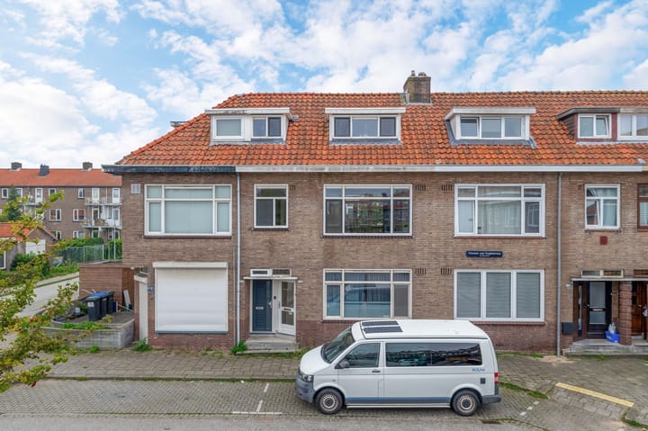 Photo 2 of Vincent van Goghstraat 102